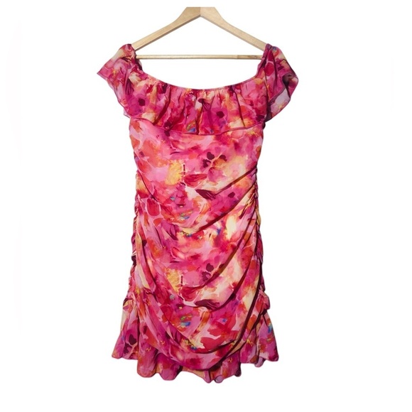 Dresses & Skirts - Floral Off the Shoulder Mini dress